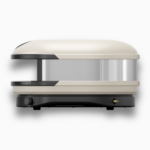 Gozney Arc XL Pizzaofen in Cremefarben, seitliche Ansicht mit Edelstahlgehäuse, Gasanschluss und Temperaturregler