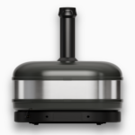 Rückansicht des Gozney Dome XL Pizzaofens in Schwarz mit Edelstahlgehäuse und Kamin